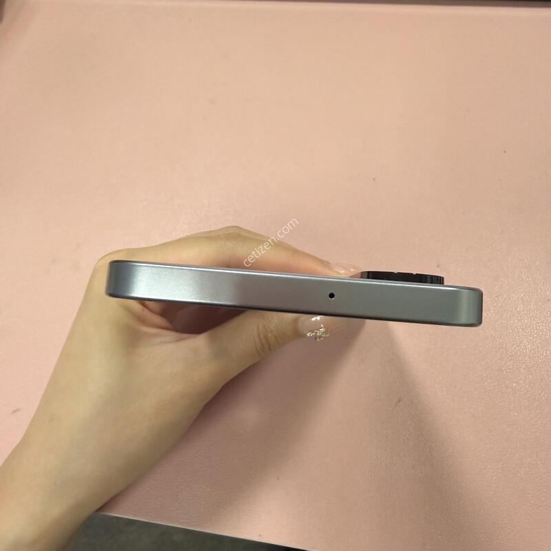 ������A175 �׷��� 128GB A��