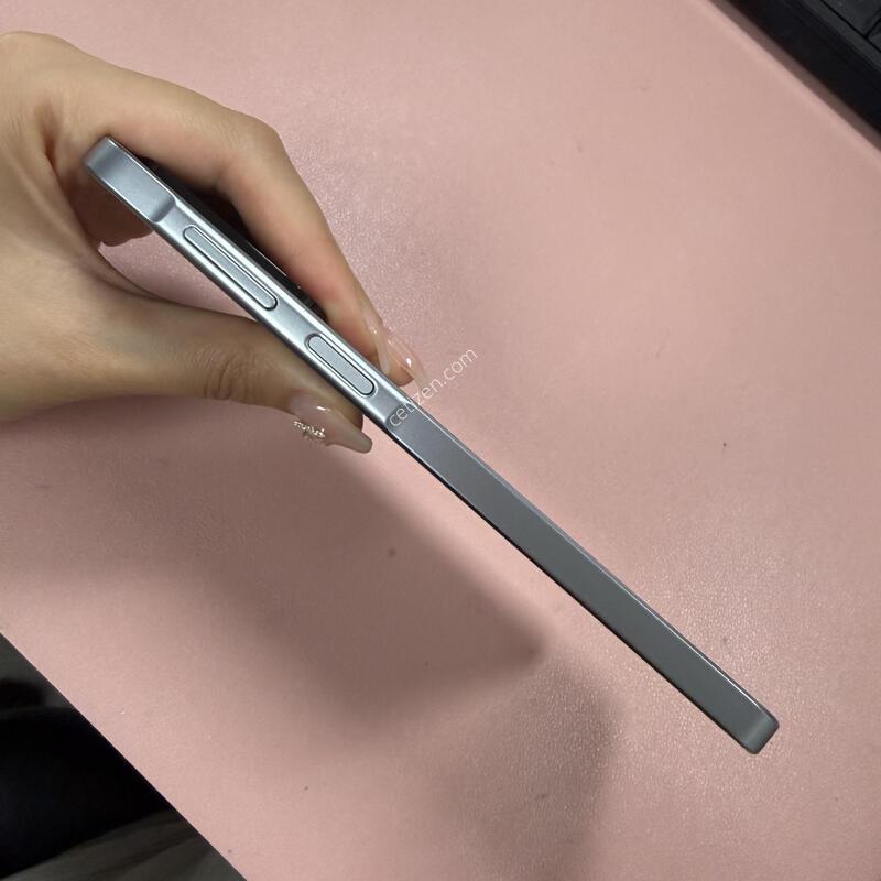 ������A175 �׷��� 128GB A��
