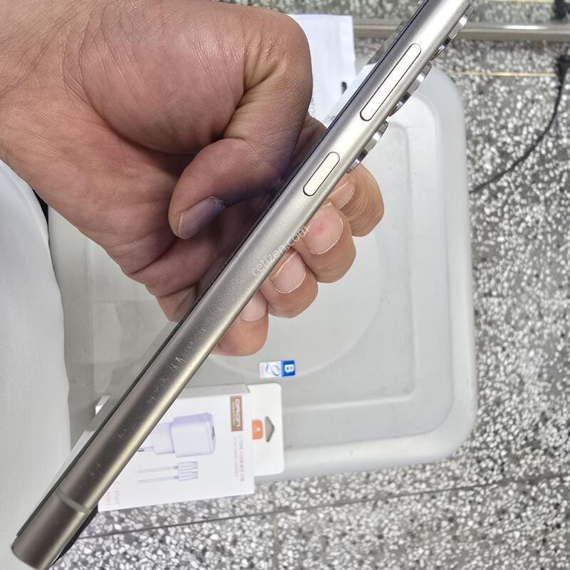 SK S24��Ʈ�� 256G �׷��̻��� ����� ����� �˴ϴ�