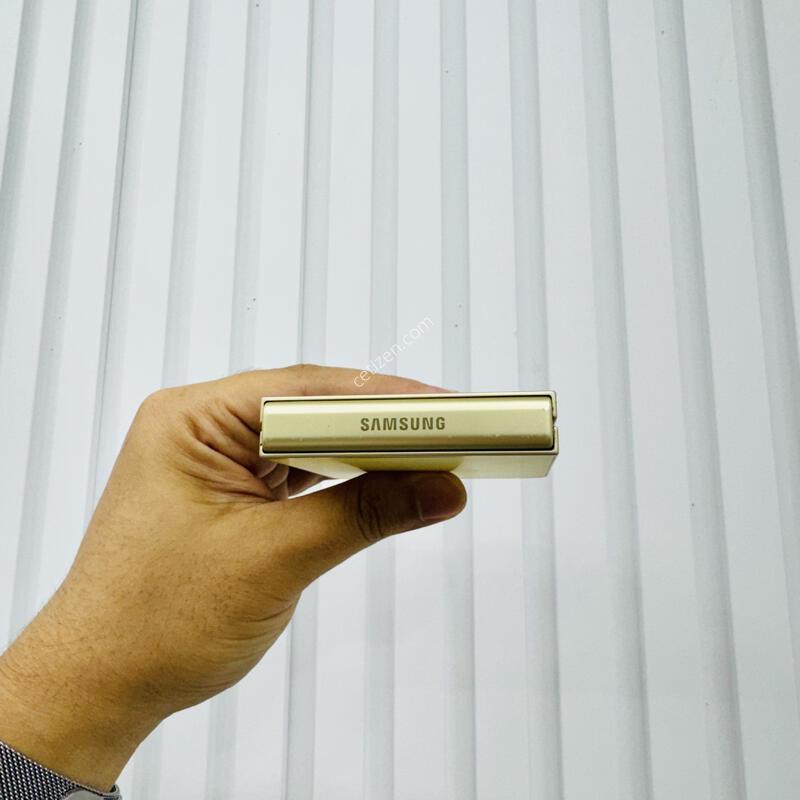 ������Z�ø�6 ���ο� 256GB