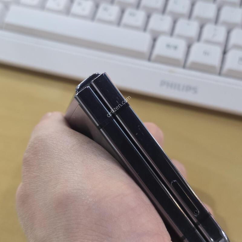 ������ Z�ø�5  256 ��ǰ�� LCD�̻� ����