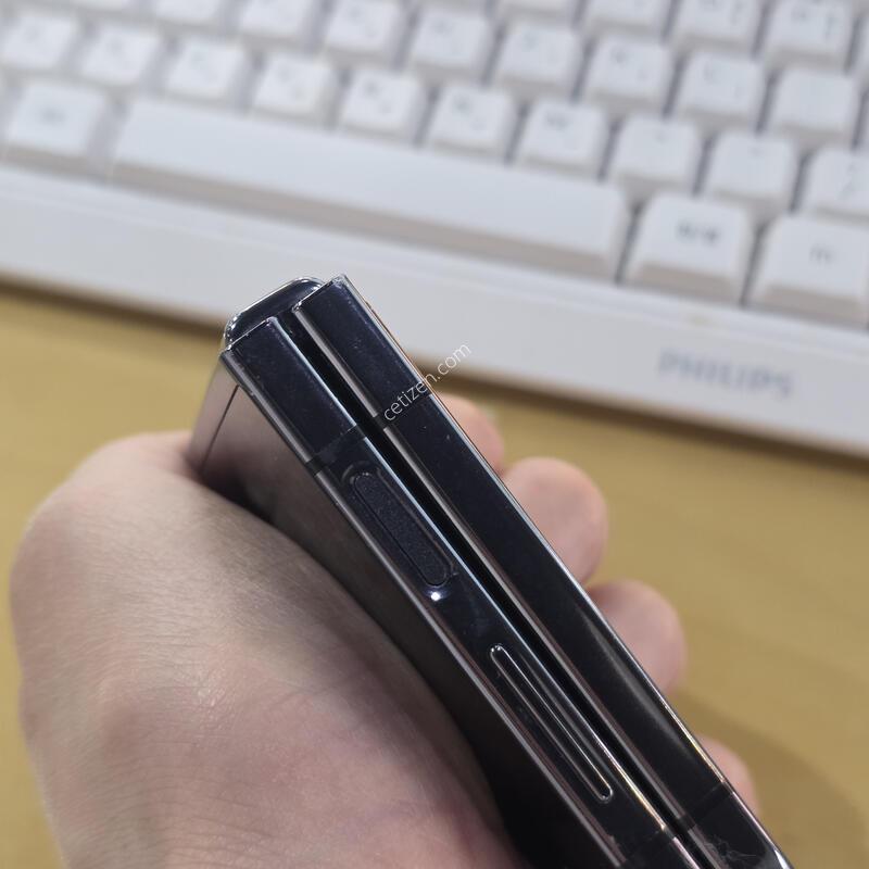 ������ Z�ø�5  256 ��ǰ�� LCD�̻� ����