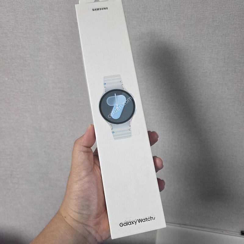 ������ ��ġ7 �ǹ�  44mm �̰��� �Ⱦƿ�~