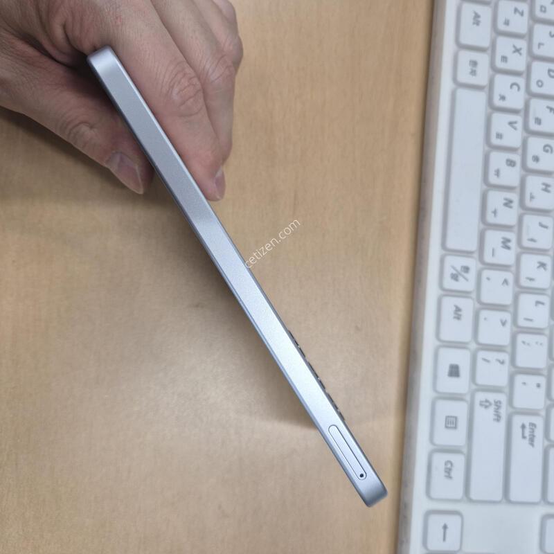 �����ù���4 ȭ��Ʈ S�� 128GB