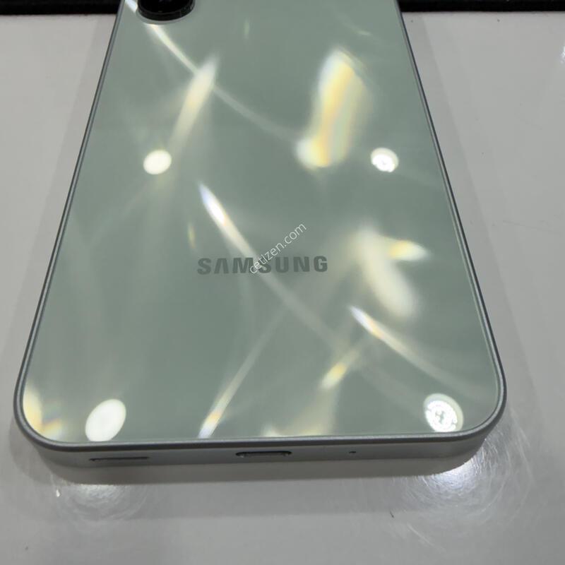 ������ ���̵�8 M166 ����Ʈ�׸� 128G ���� ���� ����������� ���ϰ� �ѱ�ϴ�~