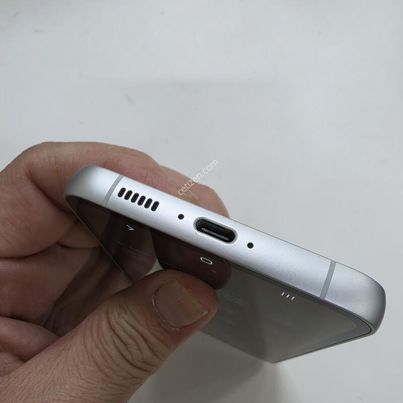 ������ S23FE ���̿÷� S�� ���ܻ�