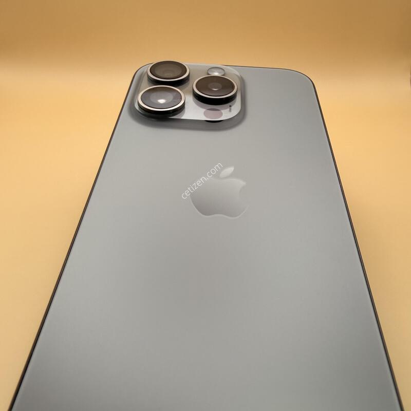 ������15 Pro 256GB / ���͸� 86% / ���þ��� ���� / ��ü������ ������ ����