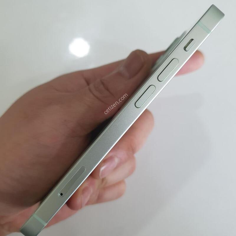 ������12�̴�64G ���ܻ� ���⽺ ������ �߰��� �����