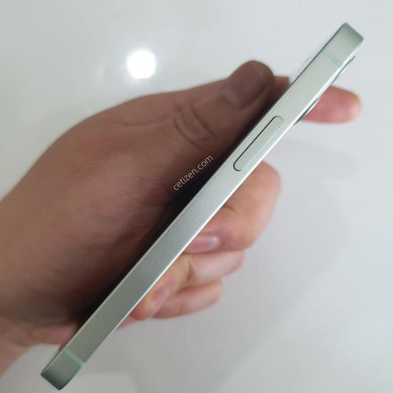 ������12�̴�64G ���ܻ� ���⽺ ������ �߰��� �����
