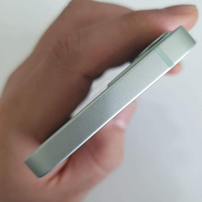 ������12�̴�64G ���ܻ� ���⽺ ������ �߰��� �����