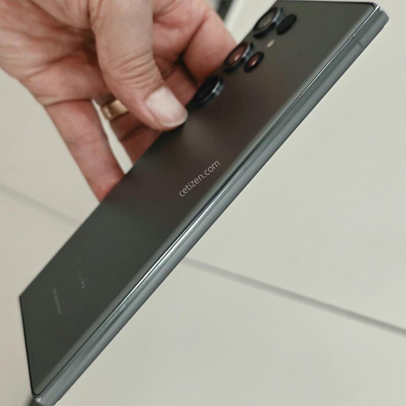������ S23 ��Ʈ�� �׸��� 256GB ������Ǹ�