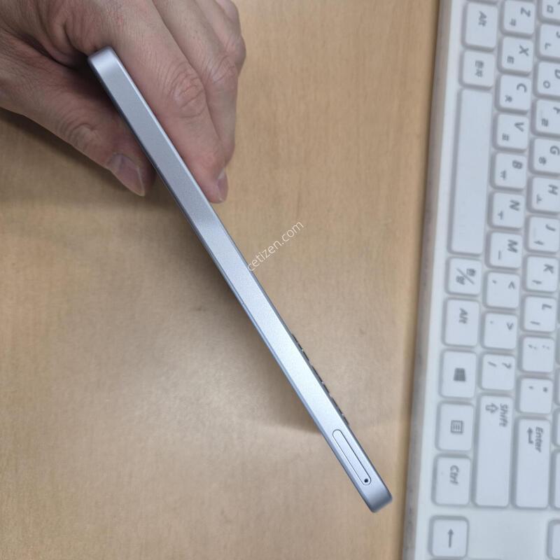 �����ù���4 ȭ��Ʈ S�� 128GB