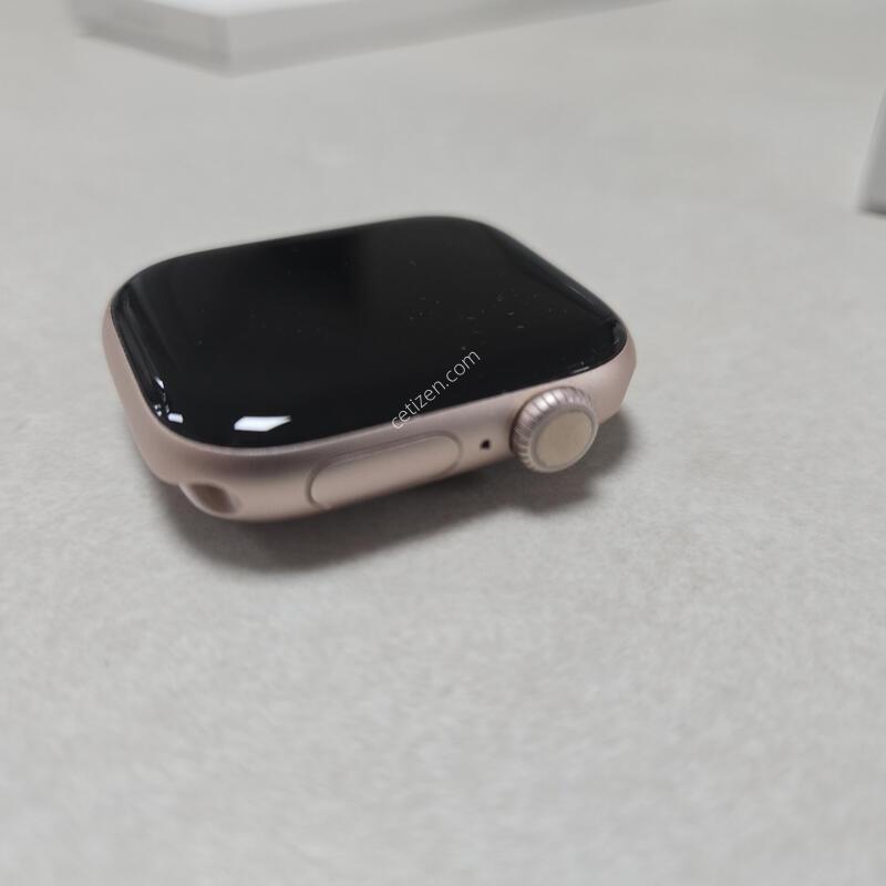 Apple ���ÿ�ġ10 GPS 42mm ������ S��