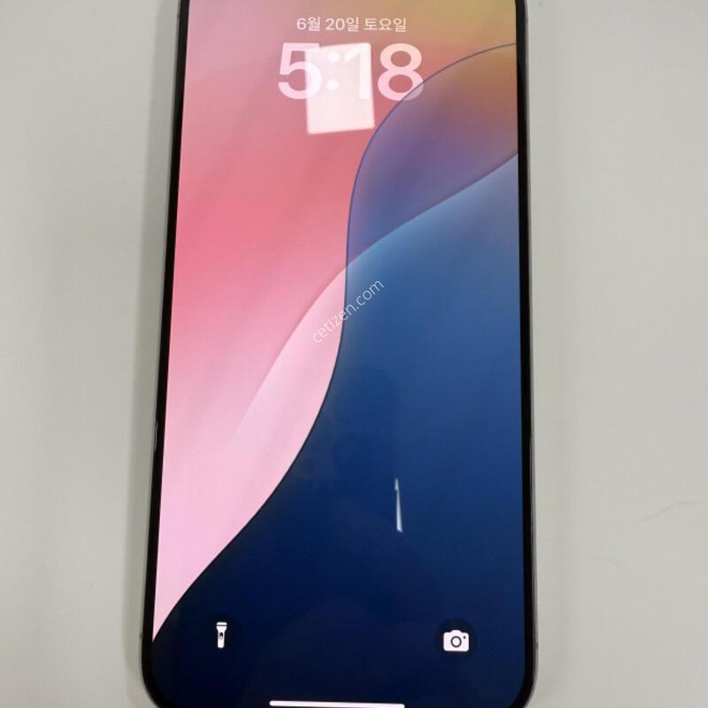 ������15���θƽ�256GB ���߷�ƼŸ�� �Ǹ��մϴ�.
