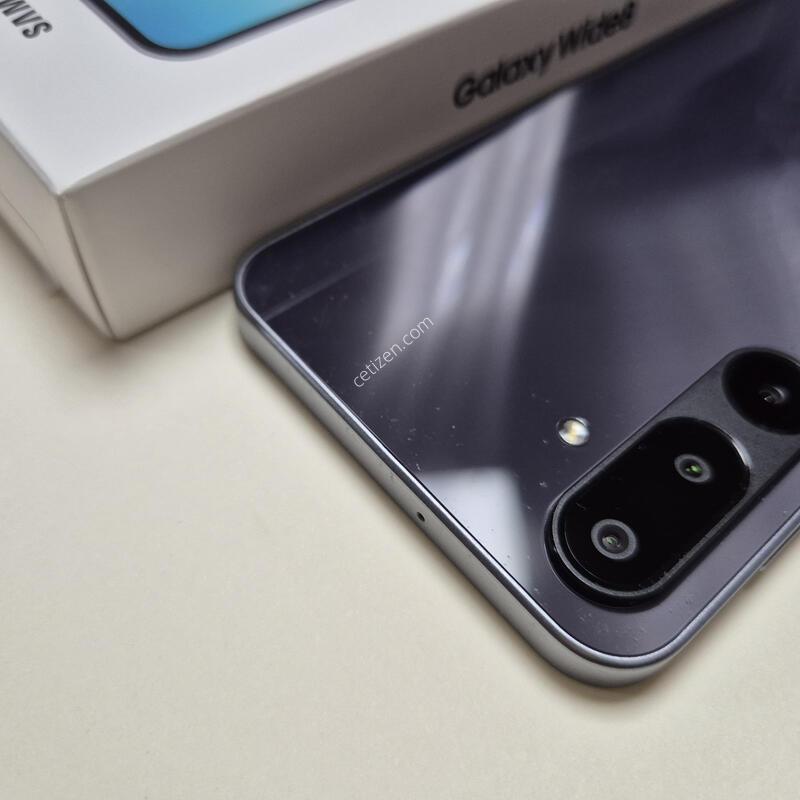 ������ ���̵�8���� 128GB(��ȭ�����ʸ�,���̽�,�������̺� ����)