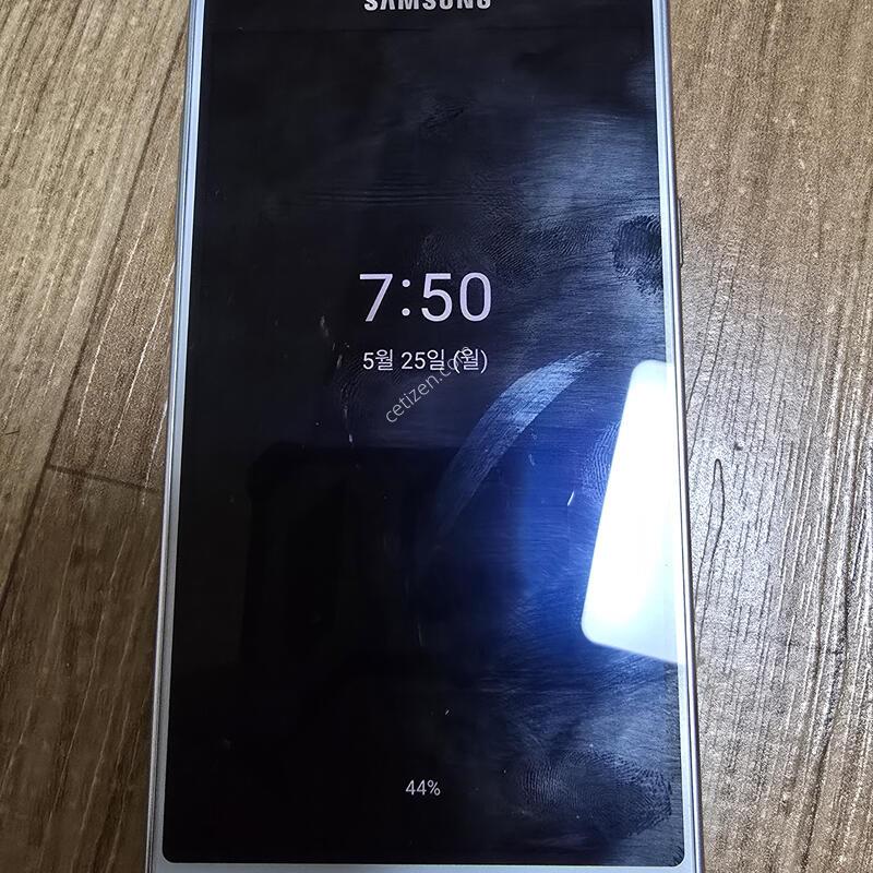 ������ J3 2016 �ȵ���̵� 11 Ŀ���ҷ�