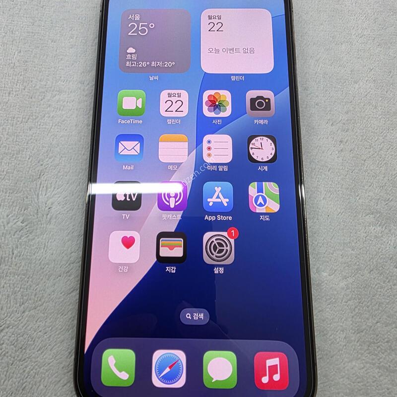������13���θƽ� �׸� 256GB �����״���Դϴ�