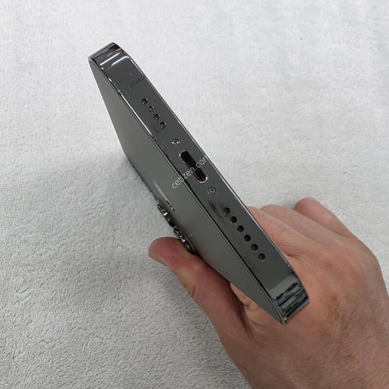 ������13���θƽ� �׸� 256GB �����״���Դϴ�