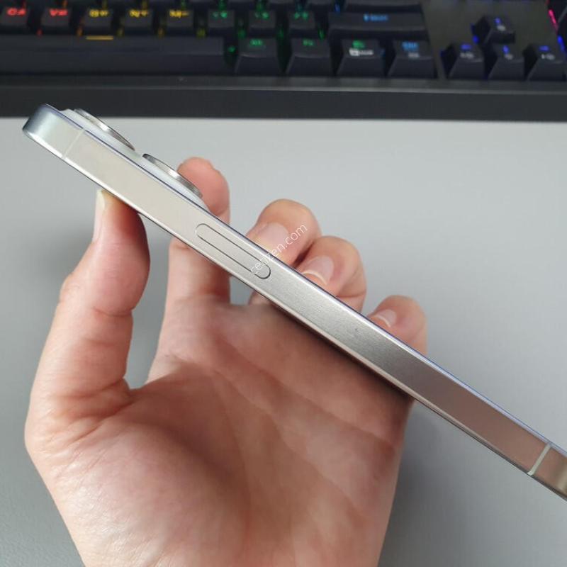 ������15 ���� / 128GB / ���� / ���͸����� 83%