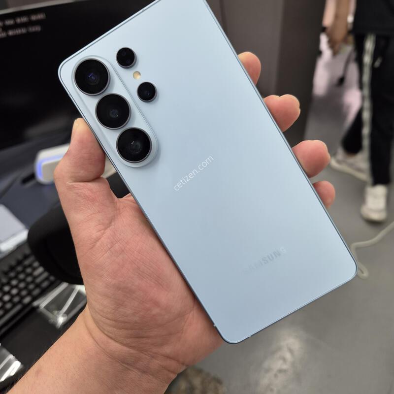 ������ S26 ��Ʈ�� ���̽����� 512G