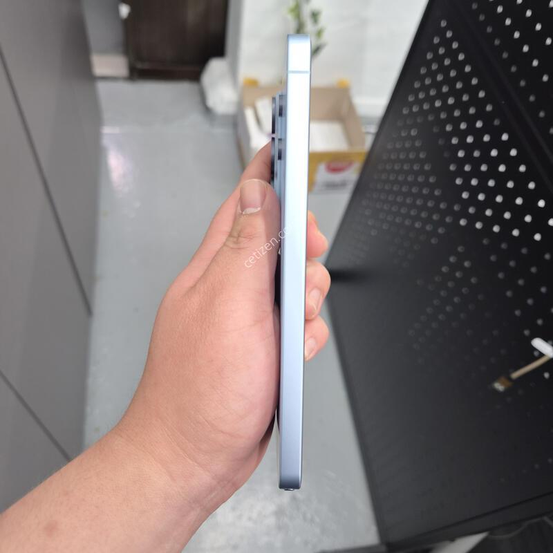 ������ S26 ��Ʈ�� ���̽����� 512G