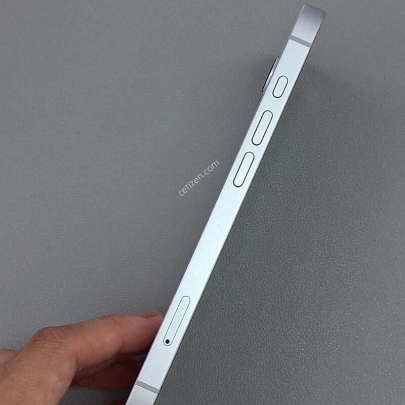 ������16e 256GB ȭ��Ʈ