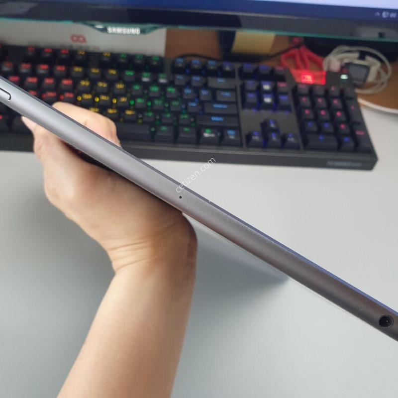 �����е� 7���� / 128GB / �׷���