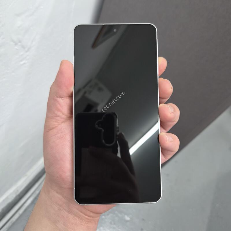 ������ S25 ���� �ǹ� 256G