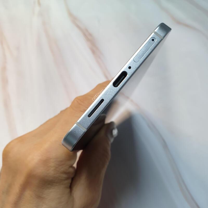 SK ������ S25���� ���� 512G S�� �Ǹ��մϴ�