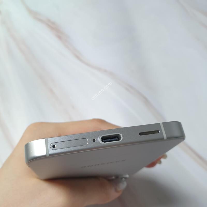 LG ������ S24 �׷��� 256G A�� �Ǹ��մϴ�