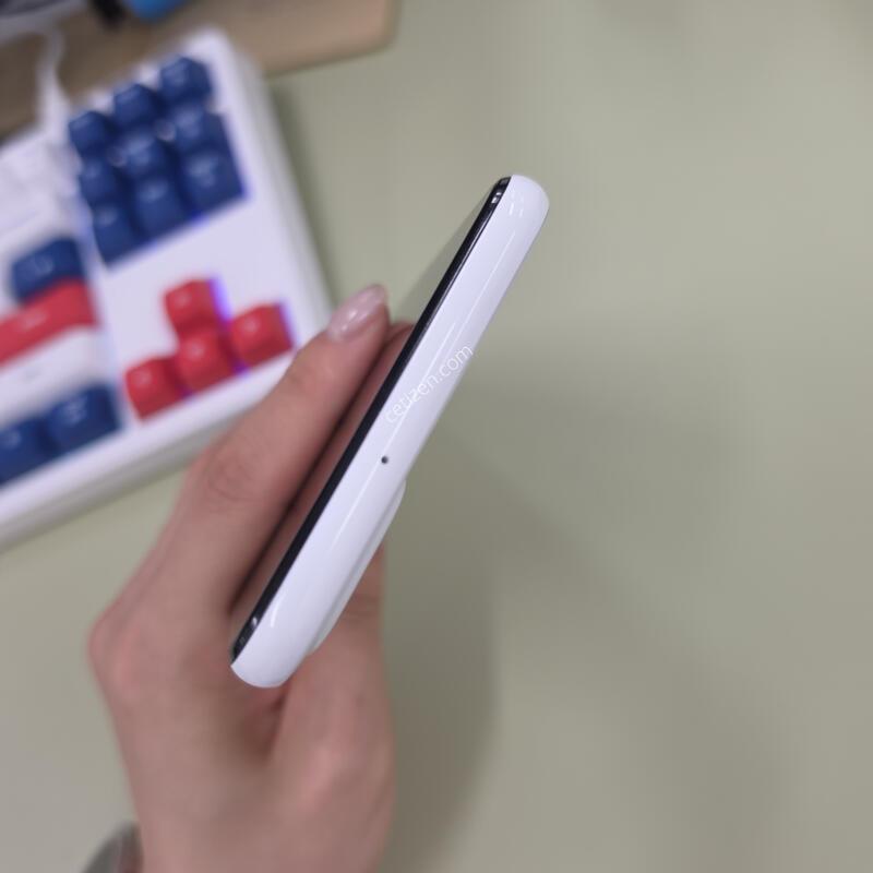 ������A23 128GB ȭ��Ʈ