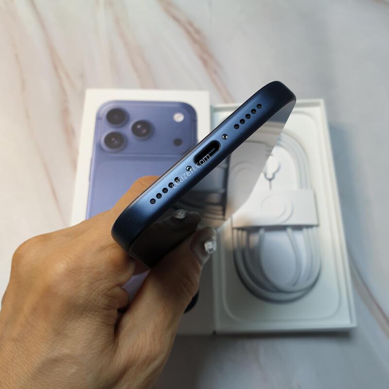 ������17���� ������ 256G ����ǰ �̻�� S�� Ǯ�ڽ� �Ǹ��մϴ�