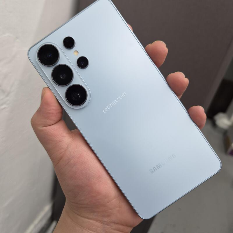 ������ S26 ��Ʈ�� ���̽����� 512G