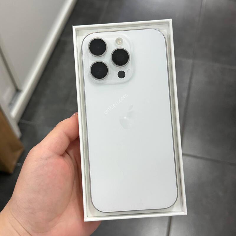 ������16���� ȭ��Ʈ 128GB/90% Y1963