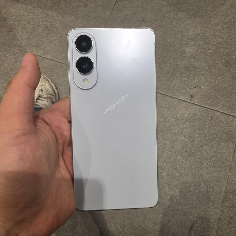 S25���� 512GB�Ǹ��մϴ�