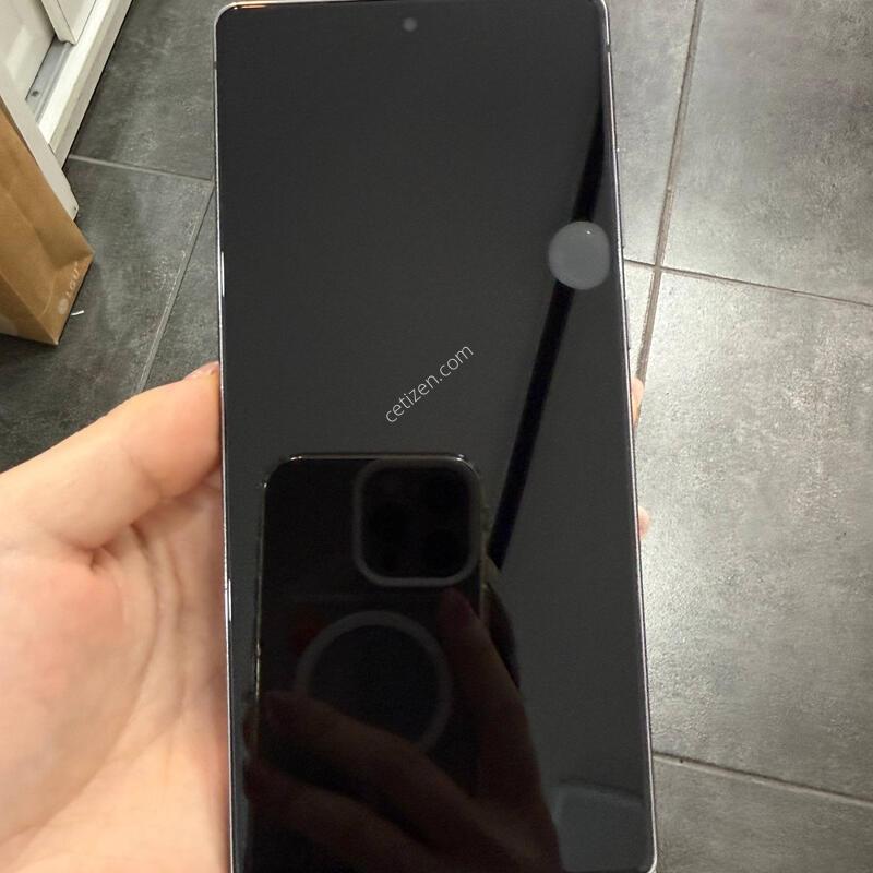 �����ó�Ʈ20 �׷��� 256GB Y1969