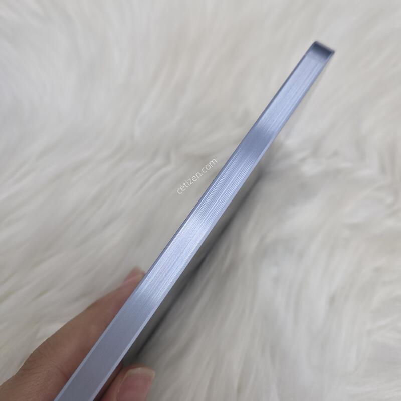 ����5 714