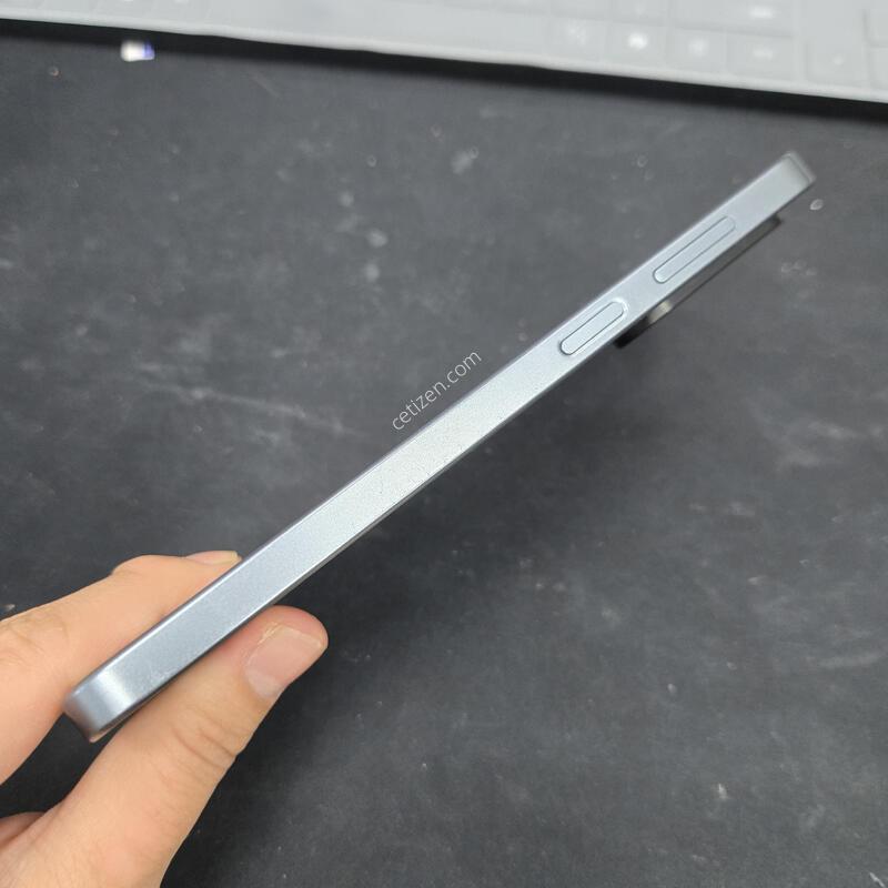 ƯAAA ������ ���̵�8 ���� 128GB SK ���ܻ� ��Ư��