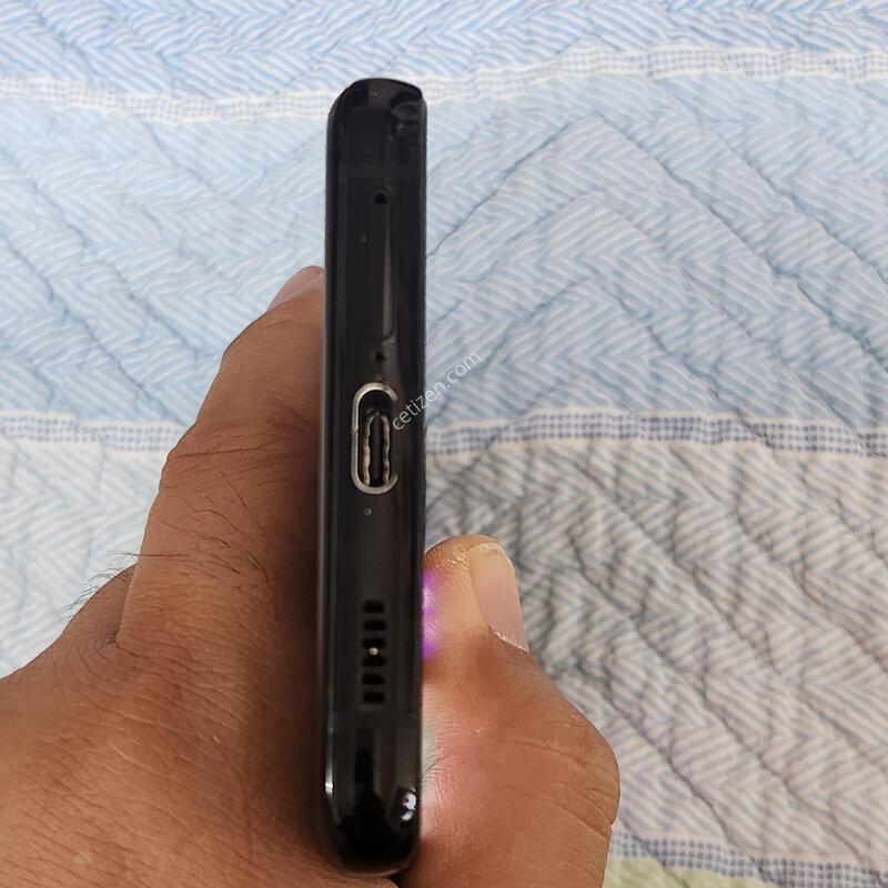 ������ S21 ��Ʈ�� 256 �ڱ��� ���ܻ�