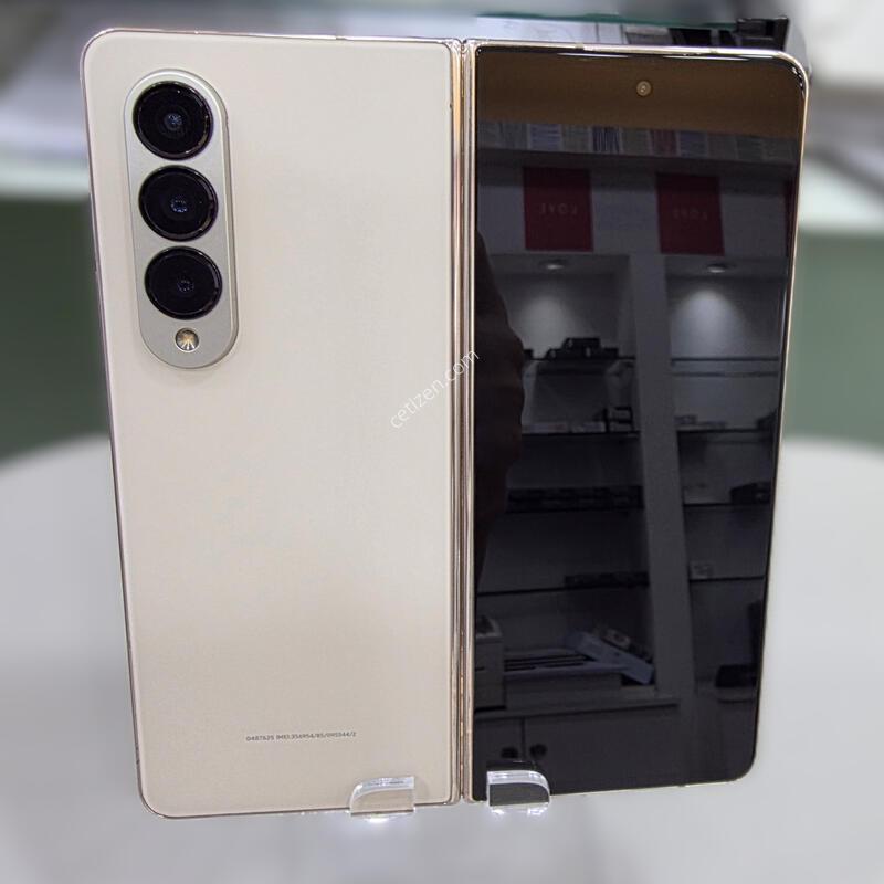������ Z ���� 4 ������ 5G SM-F936 �˴ϴ�. �Ｚ���񽺼��Ϳ��� �ñ�ü����