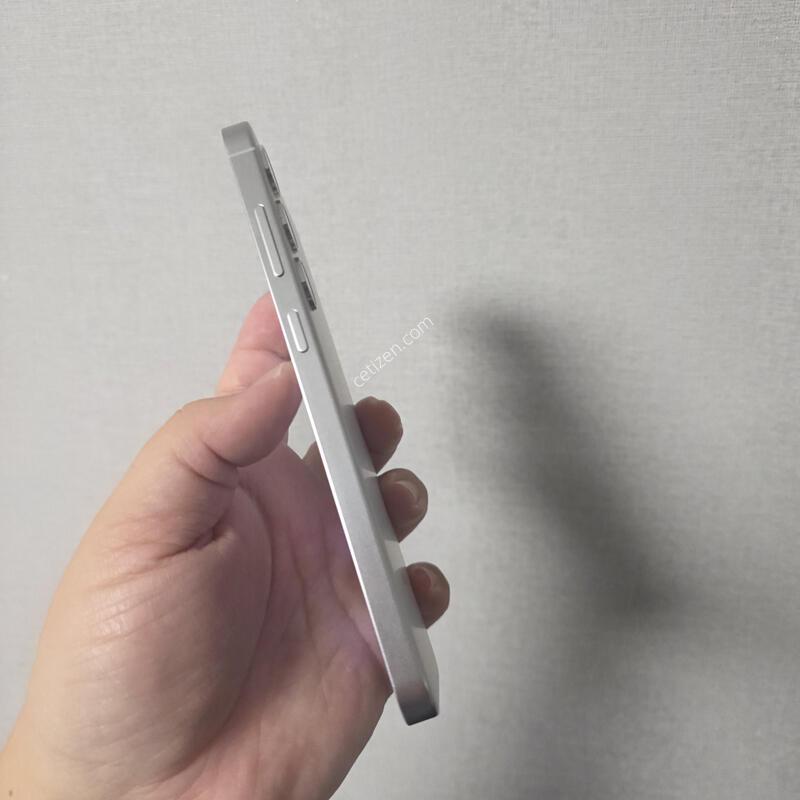 ������ S24�÷��� ���� �׷��� 256�Ⱑ SS�� �Ⱦƿ�~