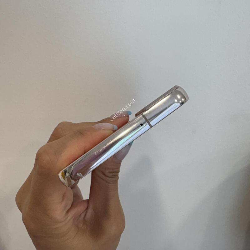 ������s22