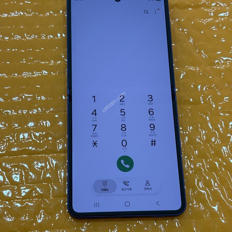 ������ Z-Flip7 512G ���� ������