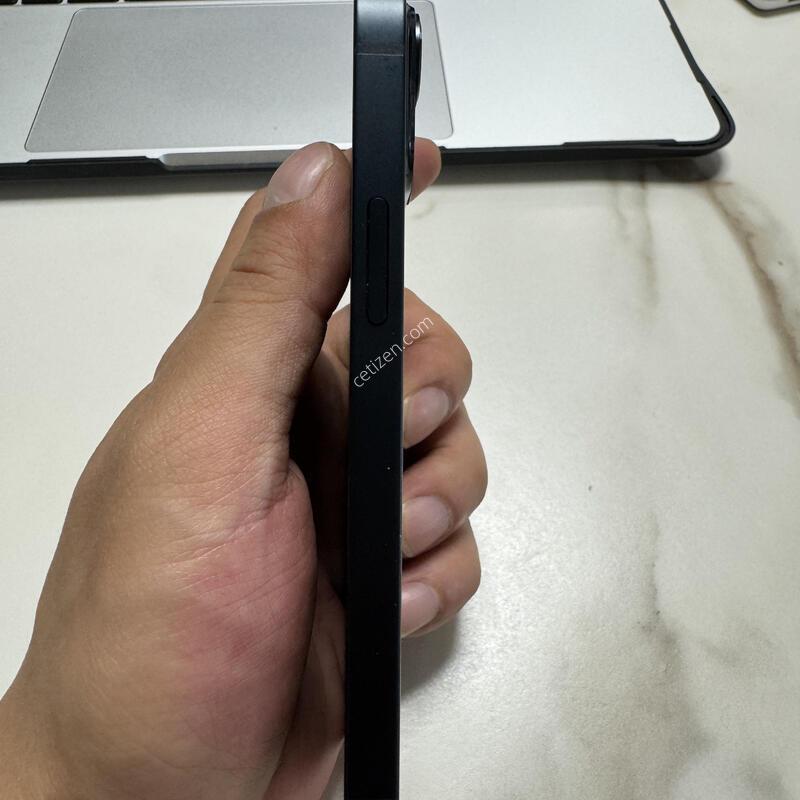 (Ǯ��/100%)������13�̴� 256G �̵峪�� �Ǹ��ؿ�.