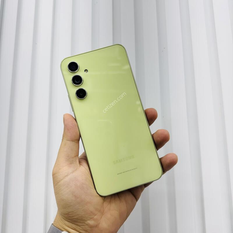 ����������4 ���� 128GB