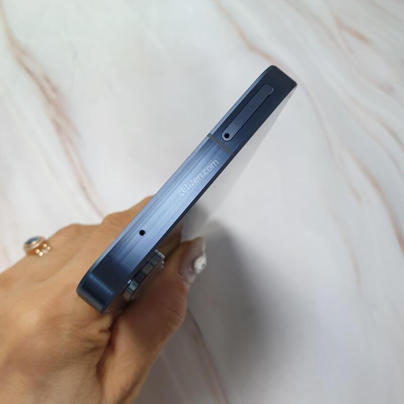 SK ������ ����5 ���̺� 128G S�� �Ǹ��մϴ�