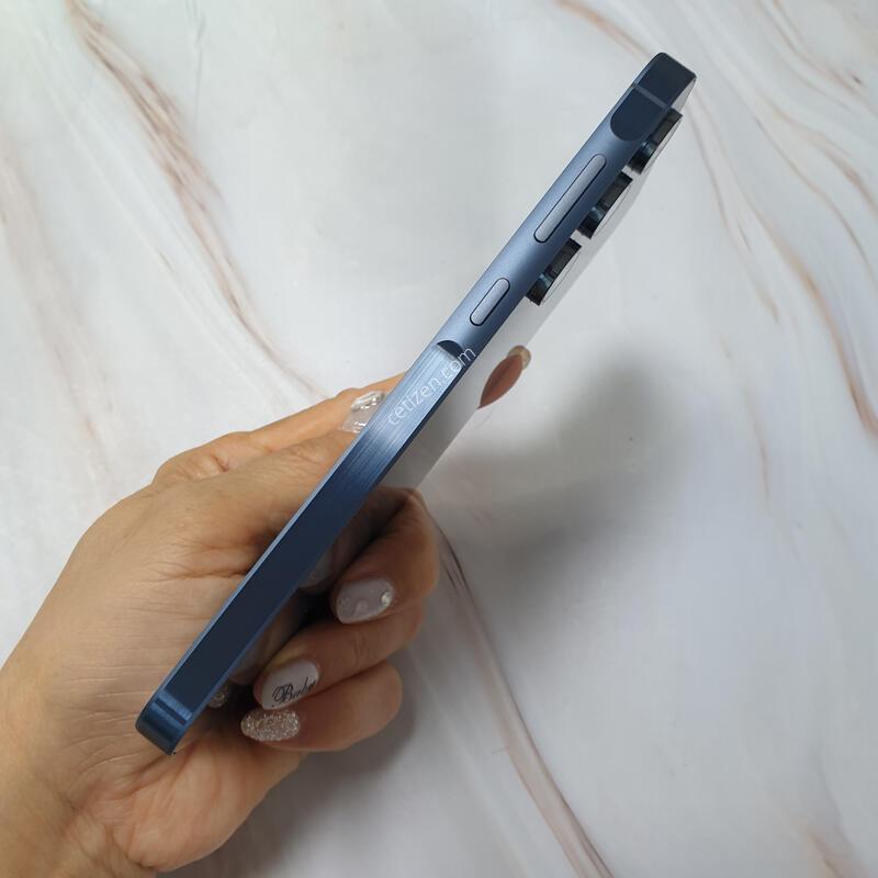 SK ������ ����5 ���̺� 128G S�� �Ǹ��մϴ�