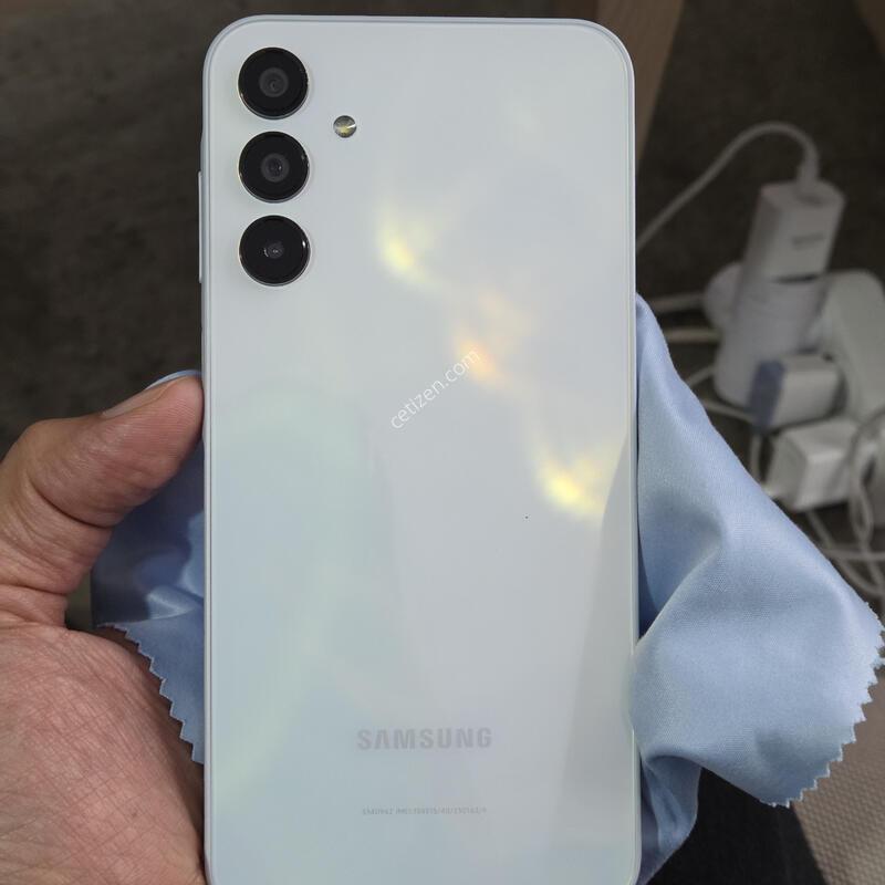 ������A15 (128GB)�˴ϴ� A��