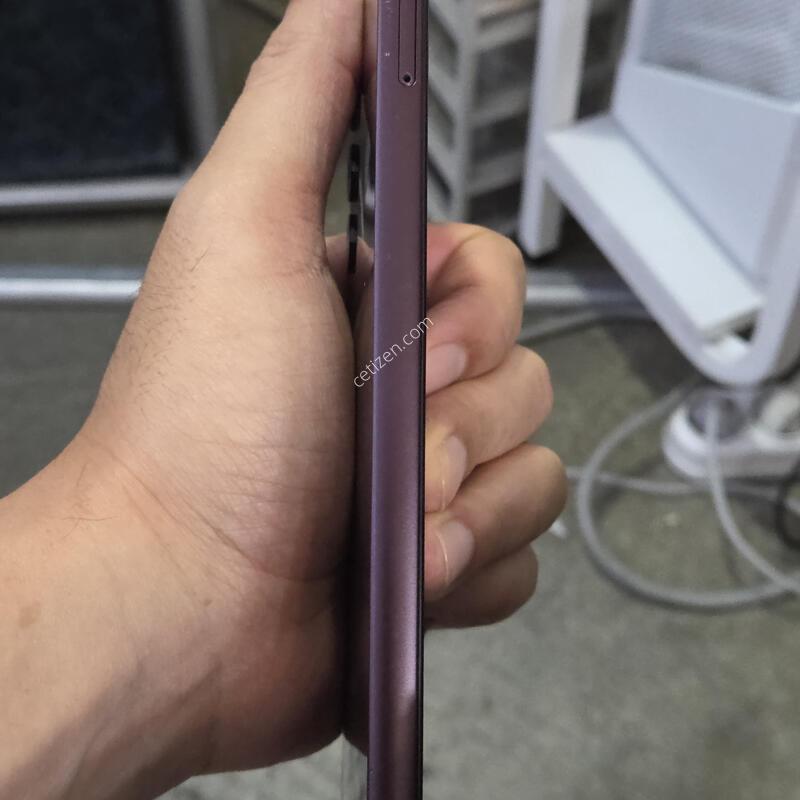������A24 (128GB)�˴ϴ�