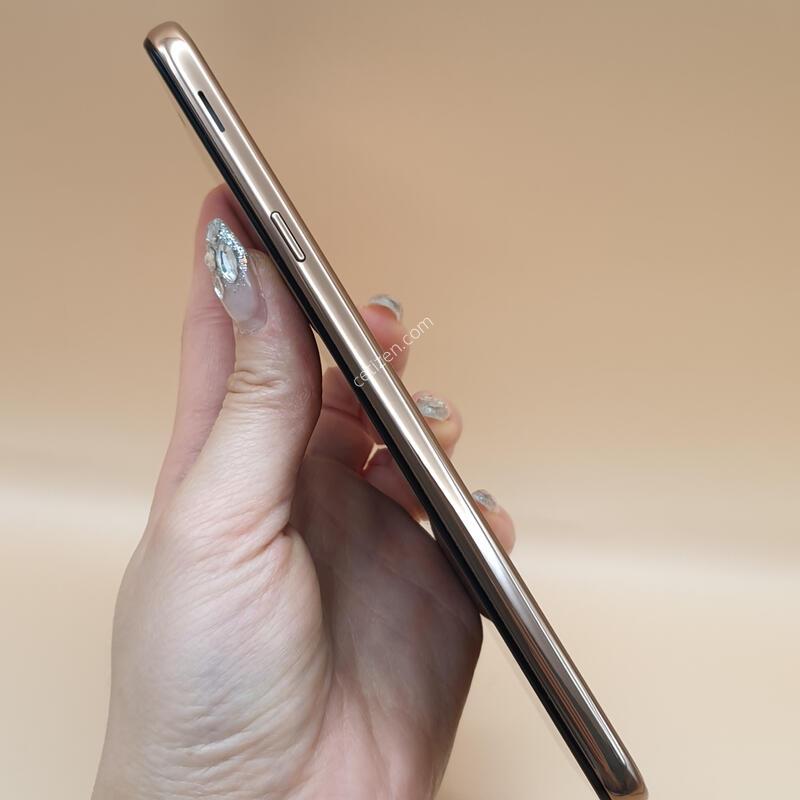 ������J4+ (J415) ��� 32�Ⱑ S�� �Ǹ��մϴ�